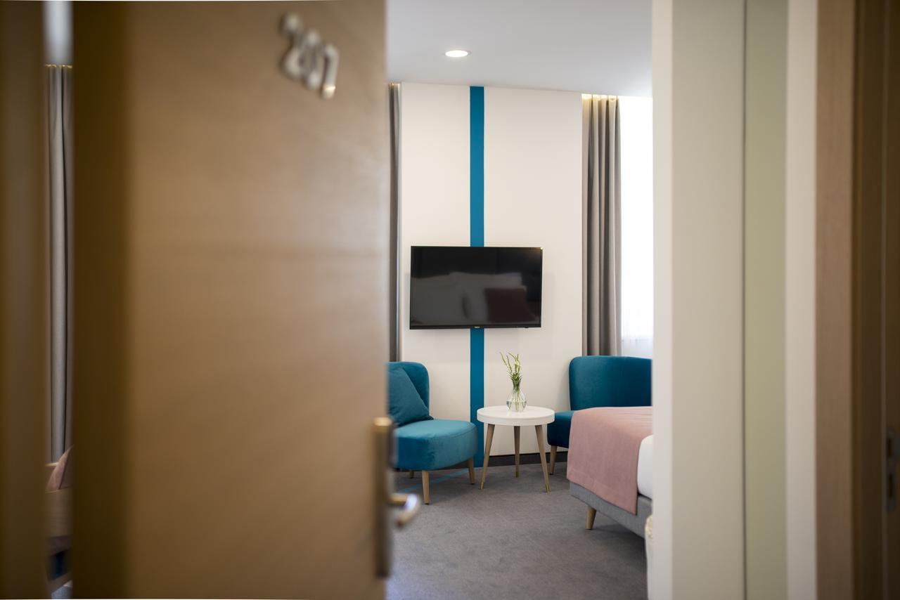 City Nest Modern & Cozy Suites Belgrade Exterior photo